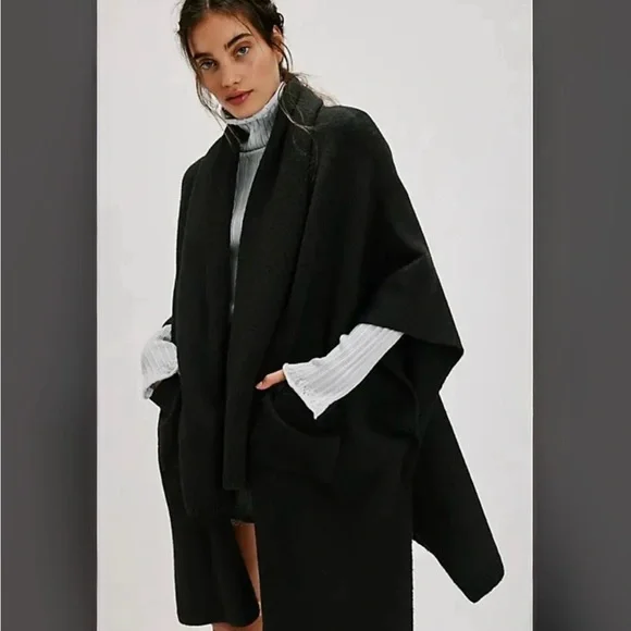 New FREE PEOPLE Ellie Scarf Wrap Duster | Black sweater scarf MSRP $128 OS - Picture 2 of 4